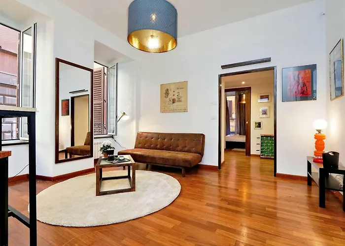 Balestrari Street - Mama\'S Home