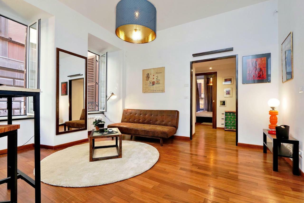 Balestrari Street - Mama's Rom