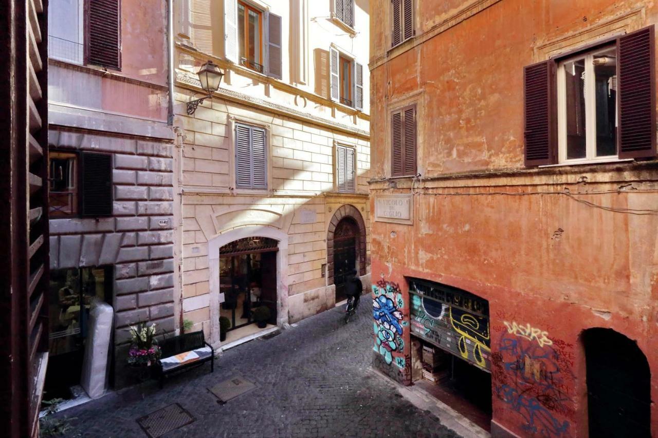 Balestrari Street - Mama's